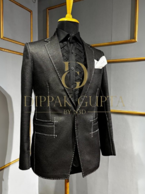 Thread detail tuxedo